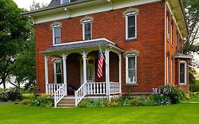 The Vine Bed & Breakfast, Llc